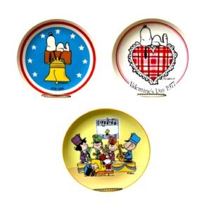 Snoopy Collectible Plates Set by Schmid